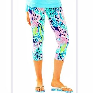 Lilly Pulitzer | Luxletic Lets Cha Cha Weekender Cropped Legging